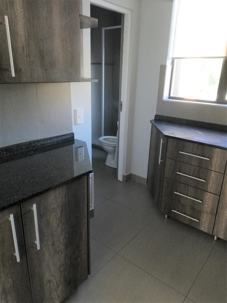 To Let 2 Bedroom Property for Rent in Quigney Eastern Cape
